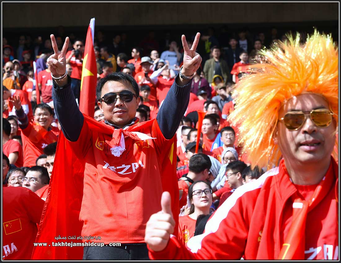  Chinese football fans  中国足球迷