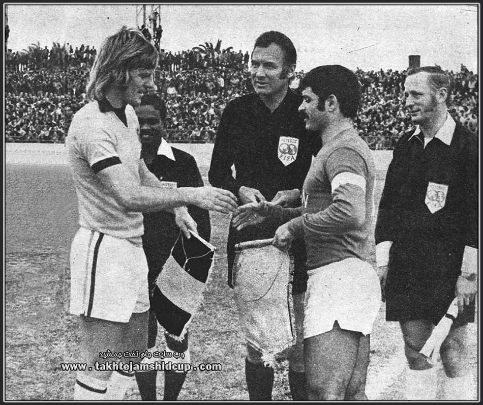 Peter Wilson & Parviz Ghilichkhani australia vs iran 1973 world cup qualification - Rudolf Scheurer ( Swiss soccer referees 