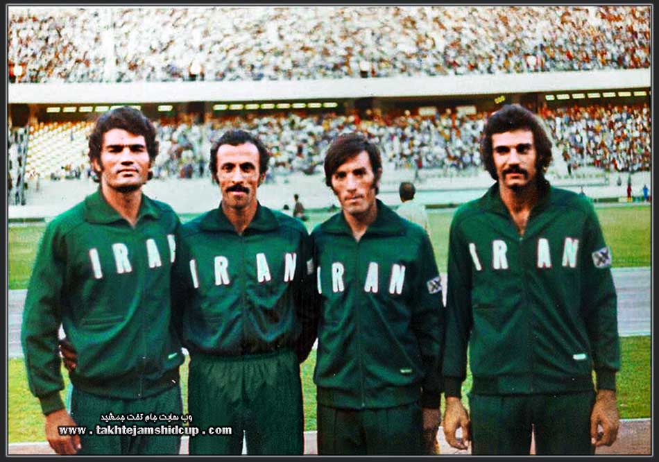 1974 Asian Games 4 × 400 m relay -  Iranian team bronze medalتیم 4 ×100 متر امدادی ایران با مدال برنز بازیهای آسیایی تهران 